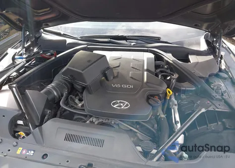 2015 Hyundai Genesis 3.8 from USA, damaged, VIN KMHGN4JE6FU032224